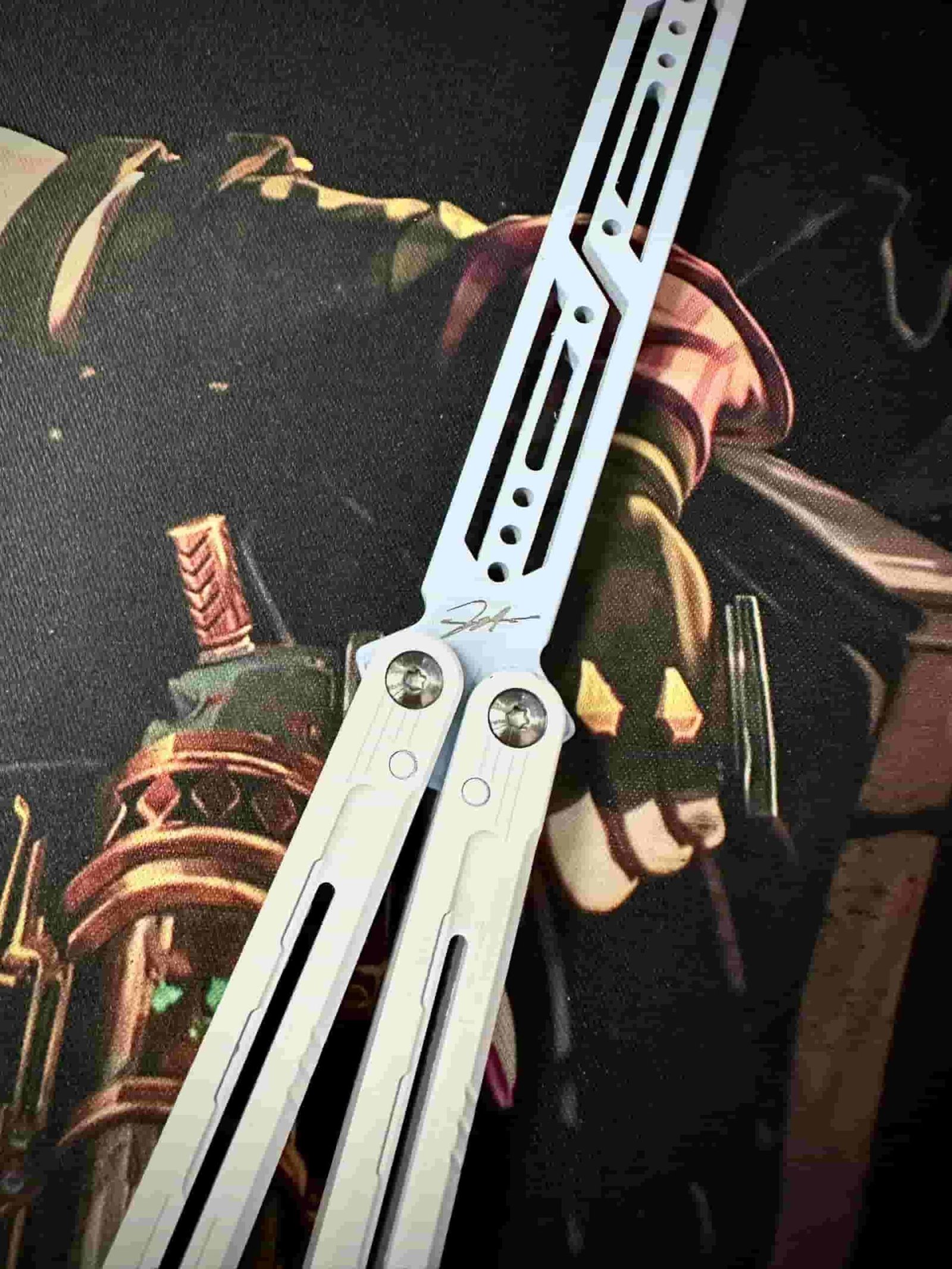 z6910393468560_ce6ec02c7b4ab587ec7fa5dd432b0afb-min